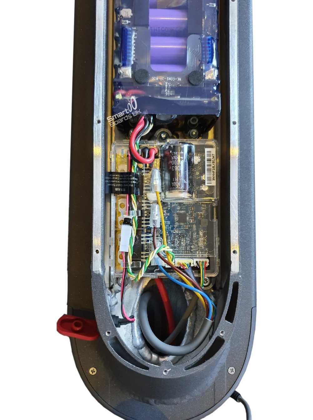 Genuine Xiaomi Mijia M365 Part - STD - Motherboard/Mainboard Controller Genuine Xiaomi Mijia M365 Part - STD - Motherboard/Mainboard Controller - Electric Maxx