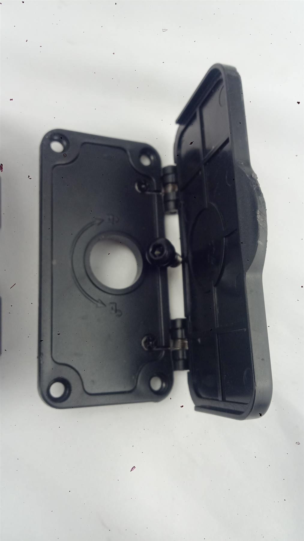 USED Genuine electriQ E-SC1 Alu battery box, end caps (No lock & charging port) USED Genuine electriQ E-SC1 Alu battery box, end caps (No lock & charging port) - Electric Maxx