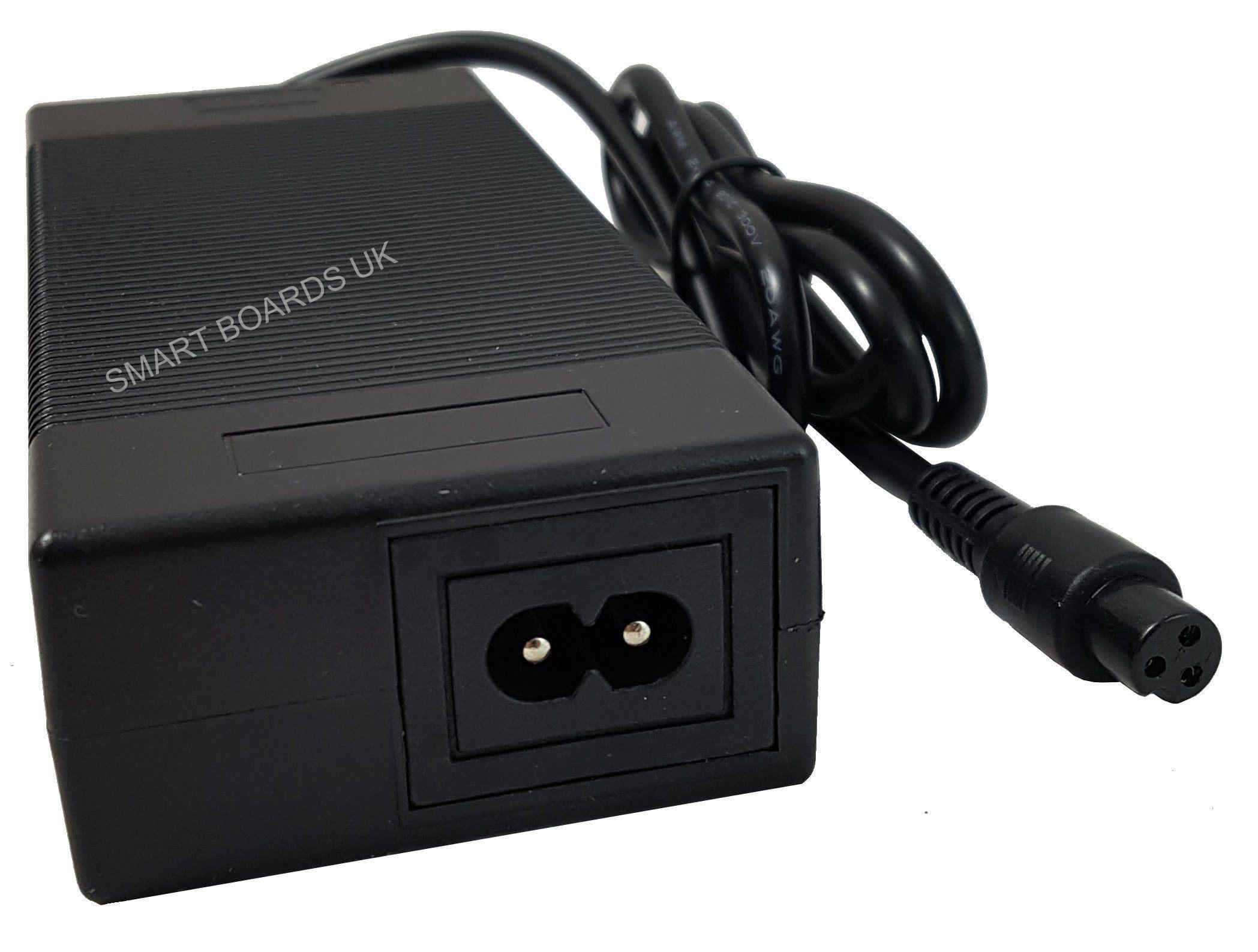 Chargeur de batterie pour hoverboard (42 V 2 A et 29 V 1,5 A) Chargeur de scooter électrique auto-équilibré Hoverboard Battery Charger (42V 2A & 29V 1.5A) Self Balance Electric Scooter Charger - Electric Maxx