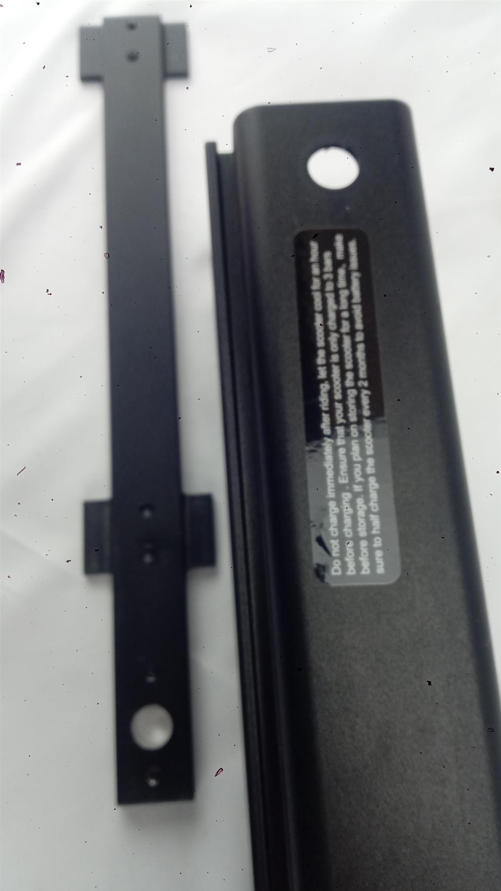 USED Genuine electriQ E-SC1 Alu battery box, end caps (No lock & charging port) USED Genuine electriQ E-SC1 Alu battery box, end caps (No lock & charging port) - Electric Maxx